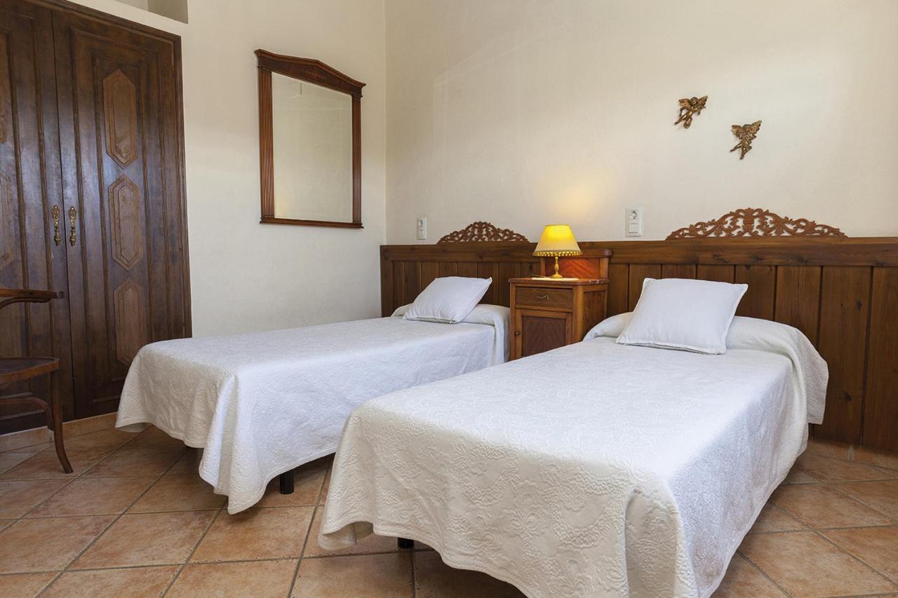 Hostal Cal Carulla L'Astor Exterior foto
